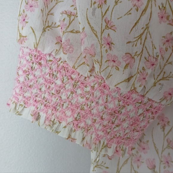 Tamara H Pink and White Floral Blouse Size Small - Picture 4 of 5